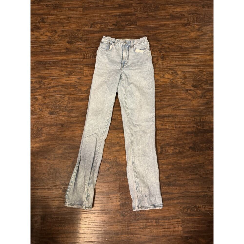 Abercrombie & Fitch The 90’s Straight Ultra High Rise Curve Love Jean Size 26/2L